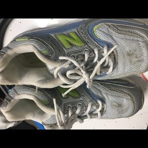 Girls New Balance Tennis Shoes